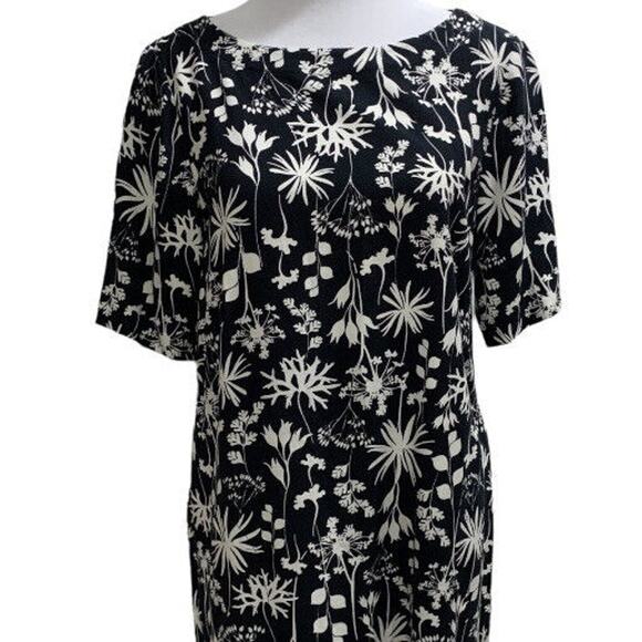 J Jill Women's XSP Black White Tropical Print Short Sleeve Rayon Shift Dress - Picture 5 of 9